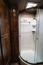 Used 2020 Bloomer 4 Horse Gooseneck Outlaw Living Quarters '20 Horse Trailer