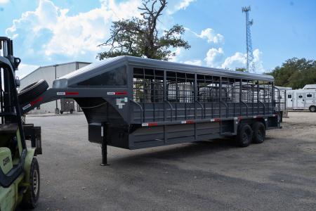 New 2025 Swift Built Trailers 24' '25 Cattle Stock / Stock Combo Trailer