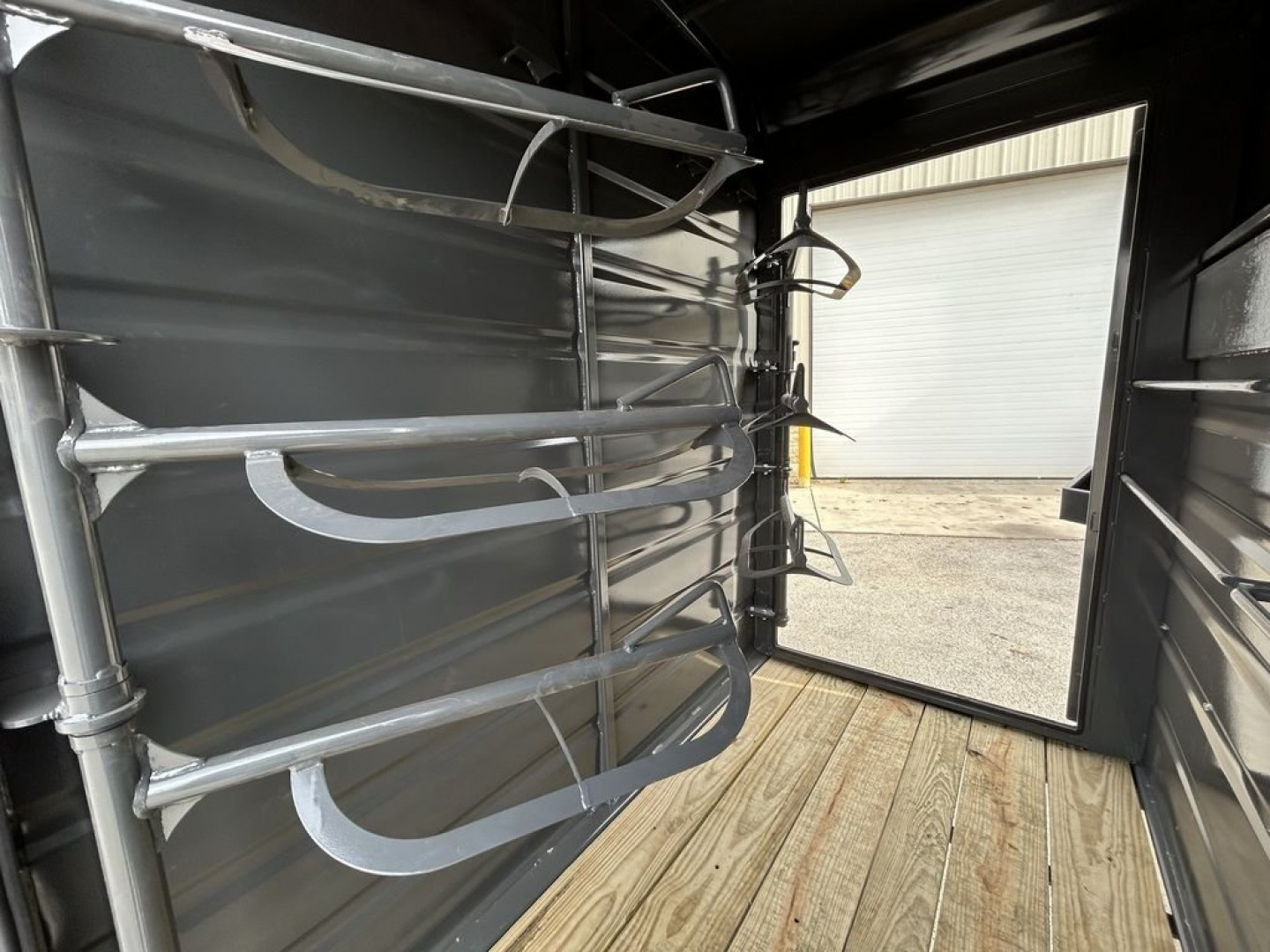 New 2025 Swift Built Trailers 20' with Tack '25 Stock / Stock Combo Trailer