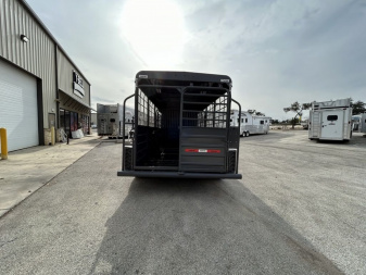 New 2025 Swift Built Trailers 20' with Tack '25 Stock / Stock Combo Trailer