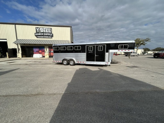 New 2025 4-Star Trailers 4 Horse Gooseneck Deluxe Slant Load '25 Horse Trailer