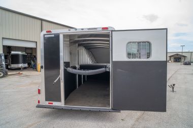 New 2025 4-Star Trailers 4 Horse Gooseneck Deluxe Slant Load '25 Horse Trailer