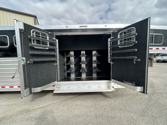 New 2025 4-Star Trailers 6 Horse Trainer '25 Horse Trailer