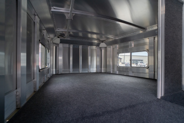 New 2025 4-Star Trailers 4 Horse 7'6" Gooseneck Slant Load '25 Horse Trailer