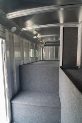 New 2025 4-Star Trailers 4 Horse 7'6" Gooseneck Slant Load '25 Horse Trailer