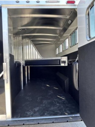 New 2025 4-Star Trailers 4 Horse 7'6" Gooseneck Slant Load '25 Horse Trailer