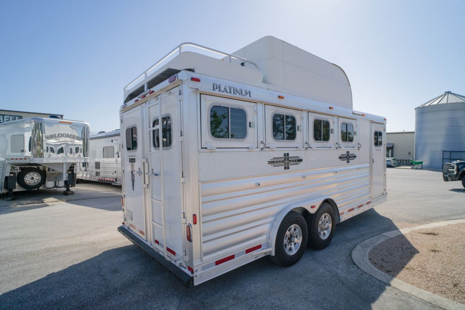Used 2022 Platinum 4 Horse Bumper Pull '22 Horse Trailer