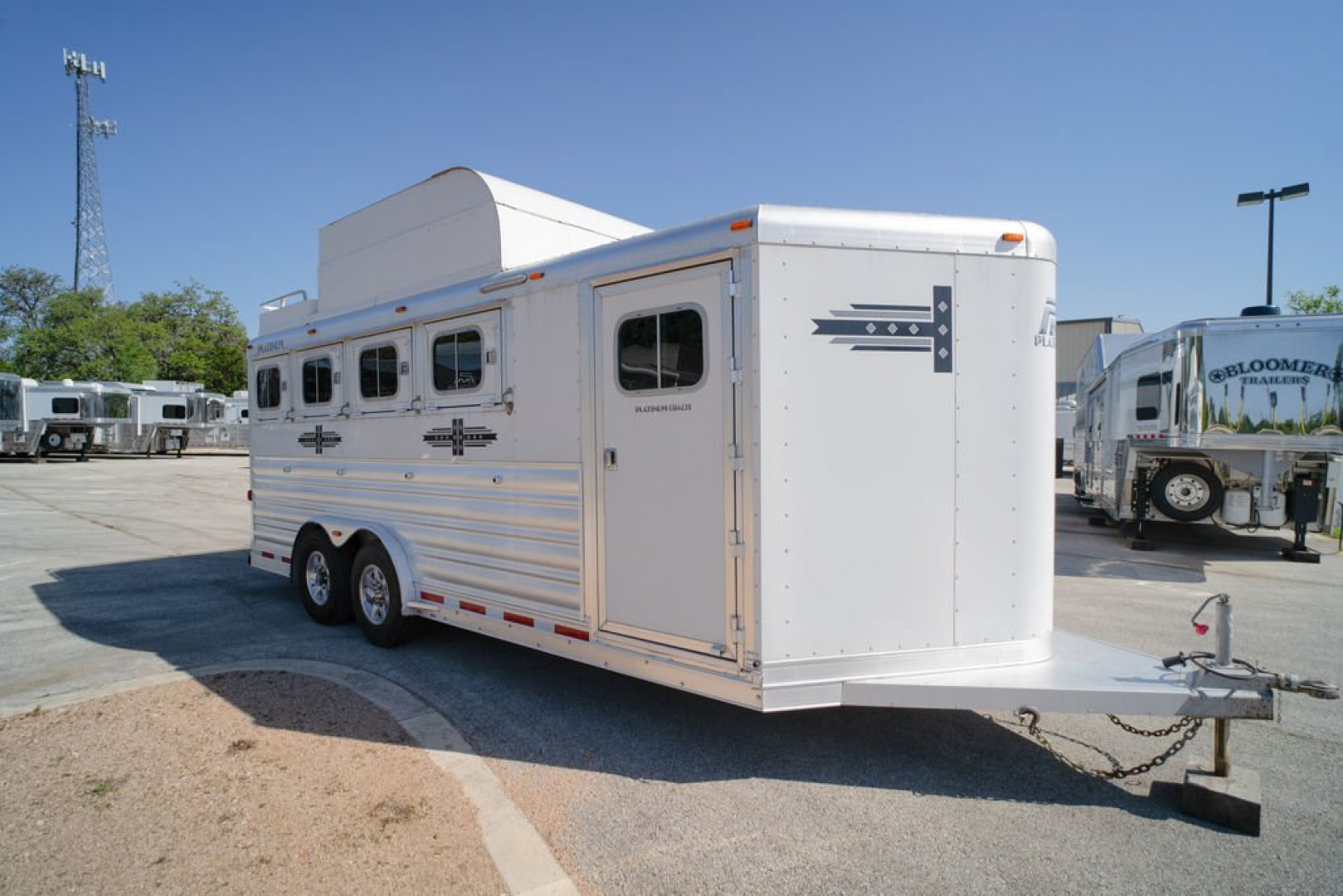 Used 2022 Platinum 4 Horse Bumper Pull '22 Horse Trailer