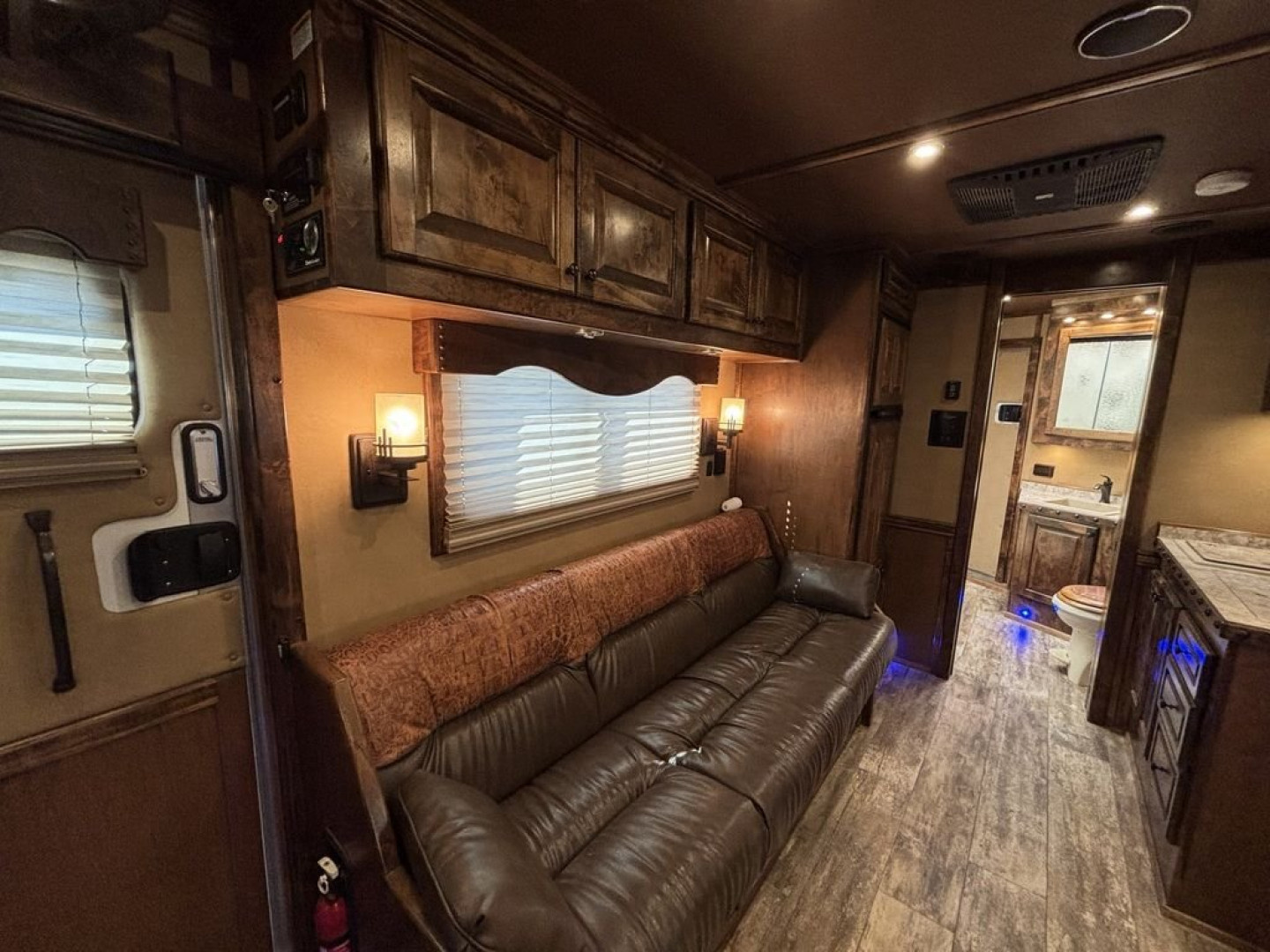 Used 2021 Bloomer 3 Horse Gooseneck Outlaw Living Quarters '21 Horse Trailer