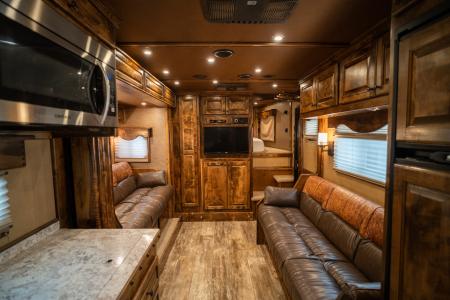 Used 2021 Bloomer 3 Horse Gooseneck Outlaw Living Quarters '21 Horse Trailer