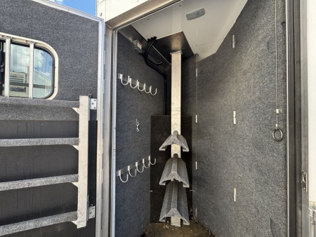 Used 2021 Bloomer 3 Horse Gooseneck Outlaw Living Quarters '21 Horse Trailer