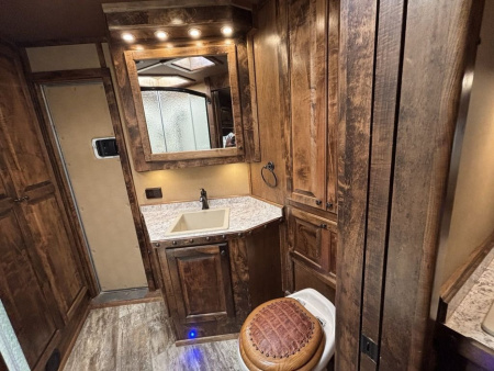 Used 2021 Bloomer 3 Horse Gooseneck Outlaw Living Quarters '21 Horse Trailer