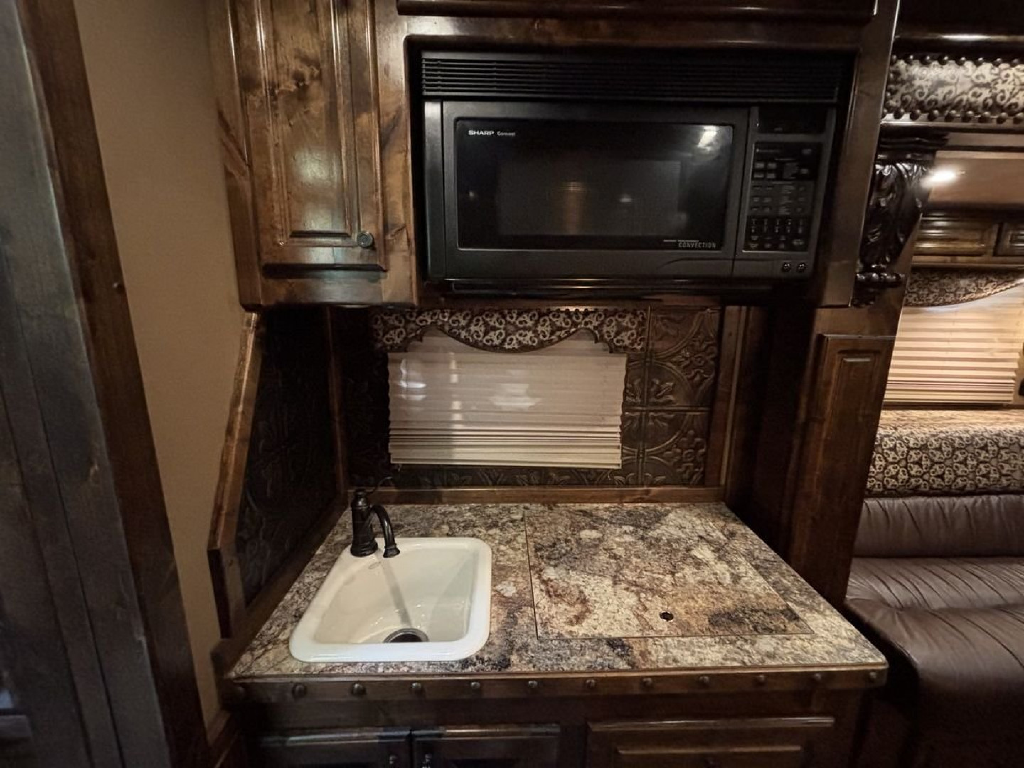 Used 2016 Bloomer 4 Horse 17'6" Gooseneck Outlaw Living Quarters '16 Horse Trailer