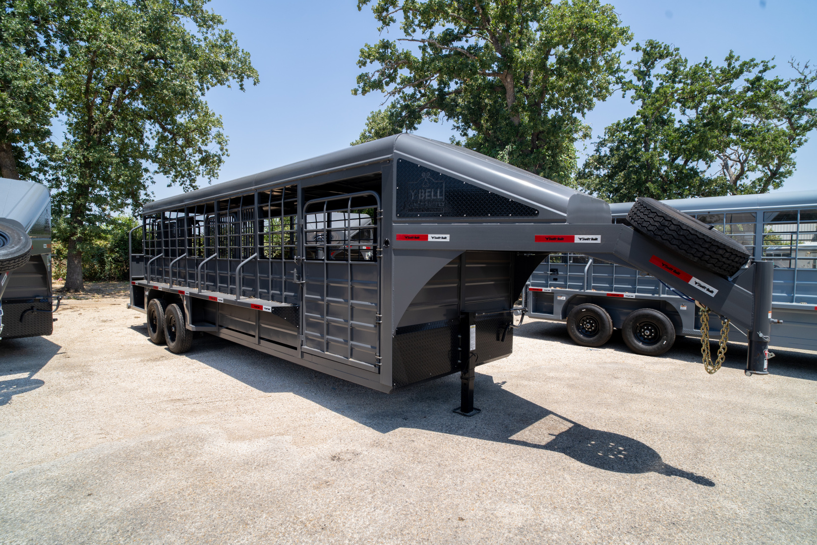 New 2025 Swift Built Trailers 24' '25 Stock / Stock Combo Trailer