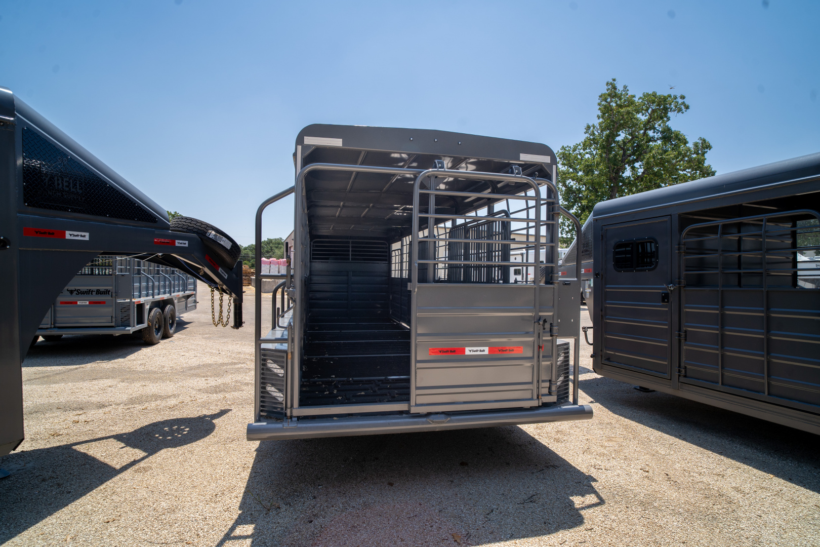 New 2025 Swift Built Trailers 24' '25 Stock / Stock Combo Trailer