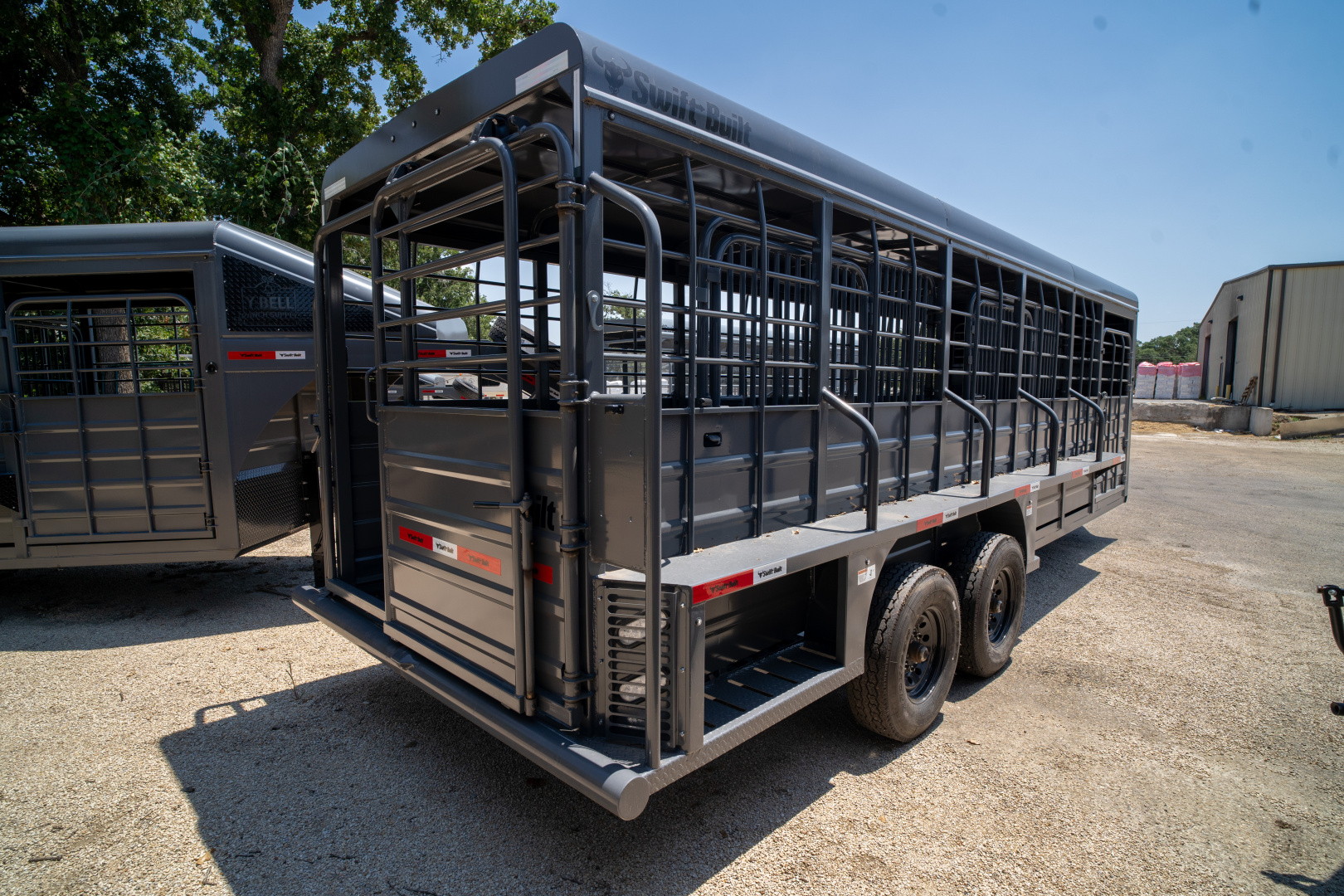 New 2025 Swift Built Trailers 24' '25 Stock / Stock Combo Trailer