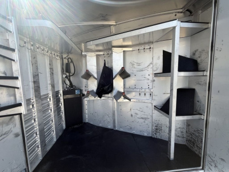 Used 2022 Platinum 3 Horse Gooseneck with Living Quarters '22 Horse Trailer