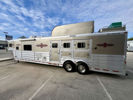 Used 2022 Platinum 3 Horse Gooseneck with Living Quarters '22 Horse Trailer