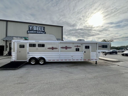 Used 2022 Platinum 3 Horse Gooseneck with Living Quarters '22 Horse Trailer