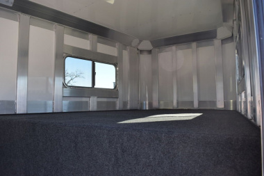 New 2024 4-Star Trailers 2+1 Horse 24' Straight Load '24 Horse Trailer