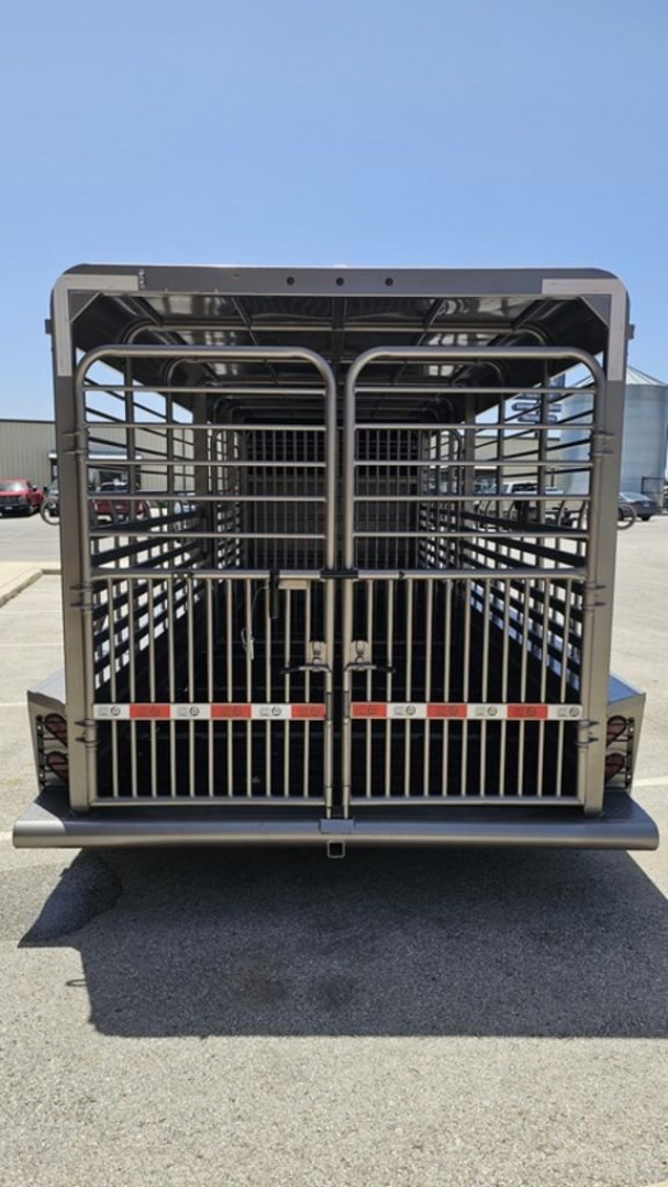 New 2023 GR Trailers 20' Gooseneck 14,000 Lbs. '23 Stock / Stock Combo Trailer