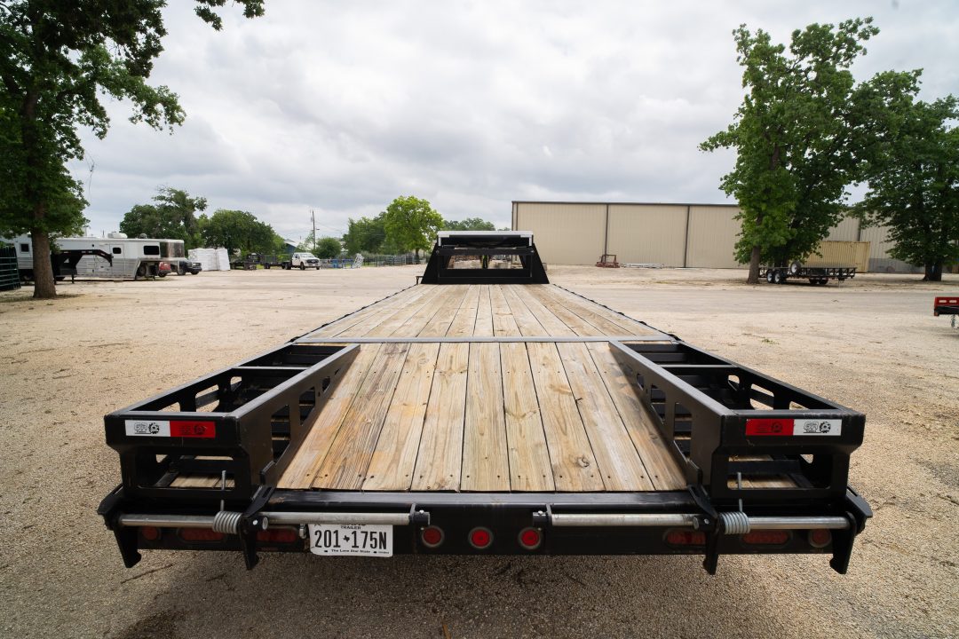 New 2023 GR Trailers 25' Gooseneck Dove Tail '23 Flatbed Trailer
