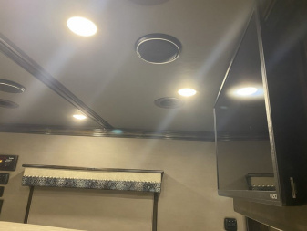 Used 2022 4-Star Trailers 4 Horse Gooseneck Outlaw Living Quarters '22 Horse Trailer