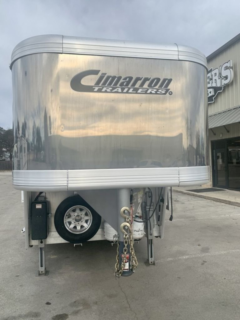 Used 2020 Cimarron Trailers 4 Horse 16'0" Norstar Gooseneck Outback Living Quarters '20 Horse Trailer