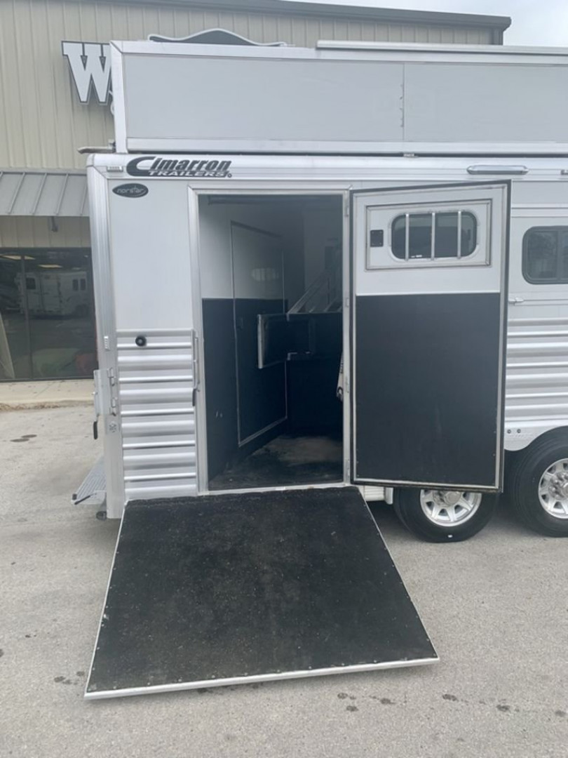 Used 2020 Cimarron Trailers 4 Horse 16'0" Norstar Gooseneck Outback Living Quarters '20 Horse Trailer