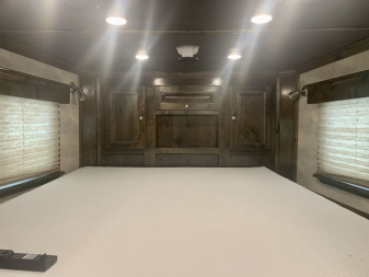 Used 2020 Cimarron Trailers 4 Horse 16'0" Norstar Gooseneck Outback Living Quarters '20 Horse Trailer