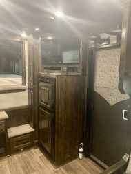 Used 2020 Cimarron Trailers 4 Horse 16'0" Norstar Gooseneck Outback Living Quarters '20 Horse Trailer