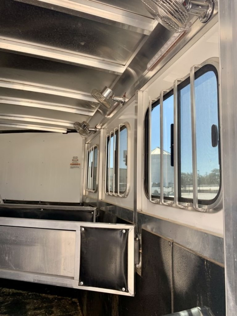 Used 2021 Sundowner Trailers 3 Horse Bumper Pull with Super Tack '21 Horse Trailer
