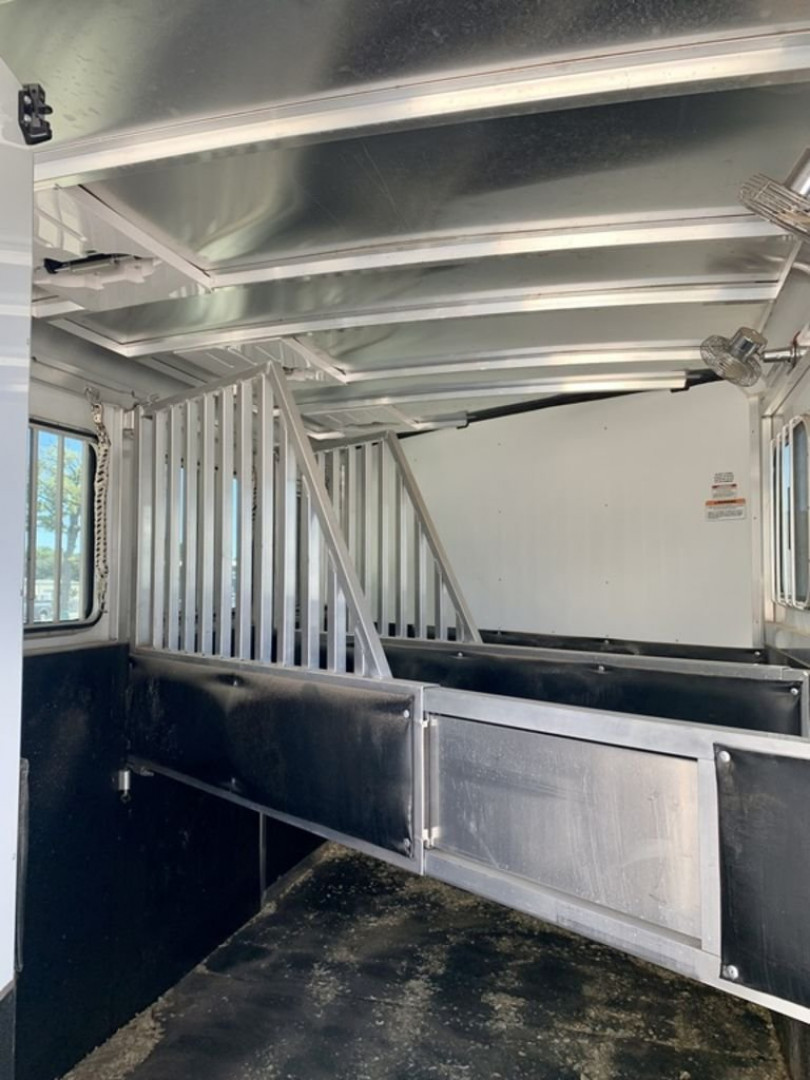 Used 2021 Sundowner Trailers 3 Horse Bumper Pull with Super Tack '21 Horse Trailer