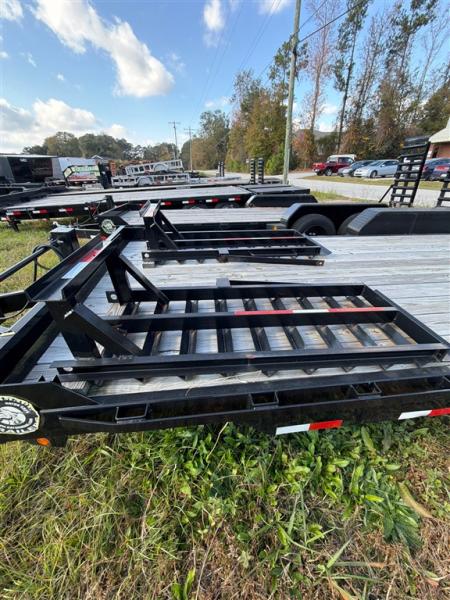 Used 2022 Gatormade 18+3 Equipment