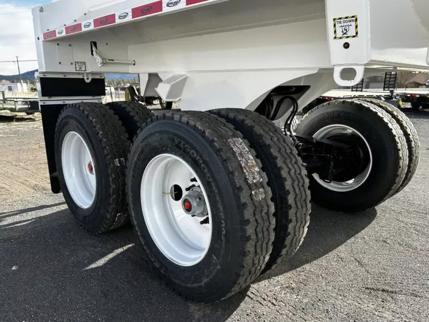 New 2026 Tandem Axle Half Round End Dumper/68,000 GVWR/34'