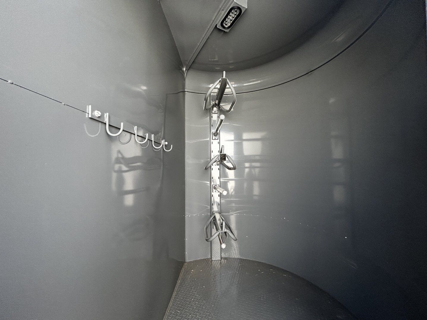 New 2025 Delco 3 Horse Trailer/12,000 GVWR/6'x16'x7'