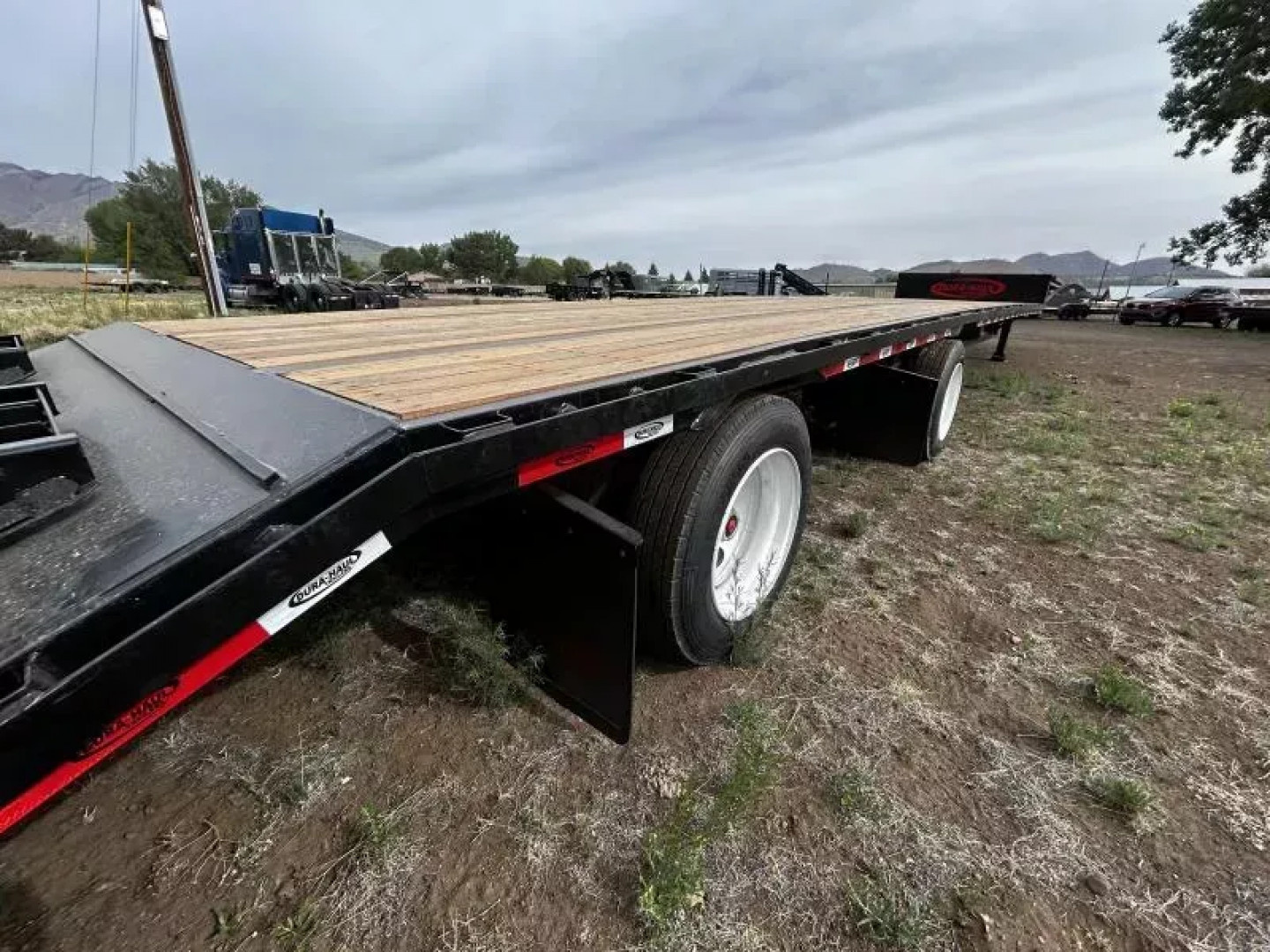 New 2026 Dura-Haul Tandem Axle Step-Deck/80,000 GVWR/53'