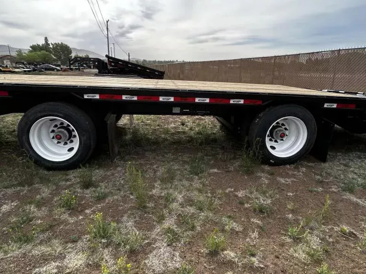 New 2026 Dura-Haul Tandem Axle Step-Deck/80,000 GVWR/53'