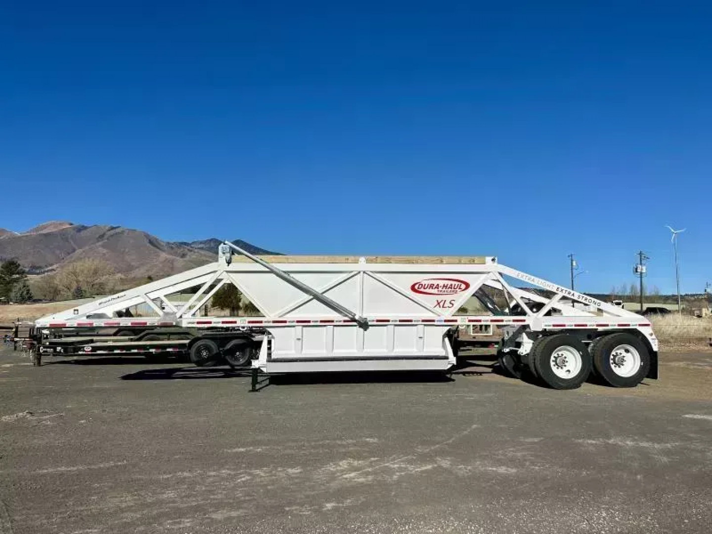 New 2026 Dura-Haul Belly Dumper/68,000 GVWR/40’