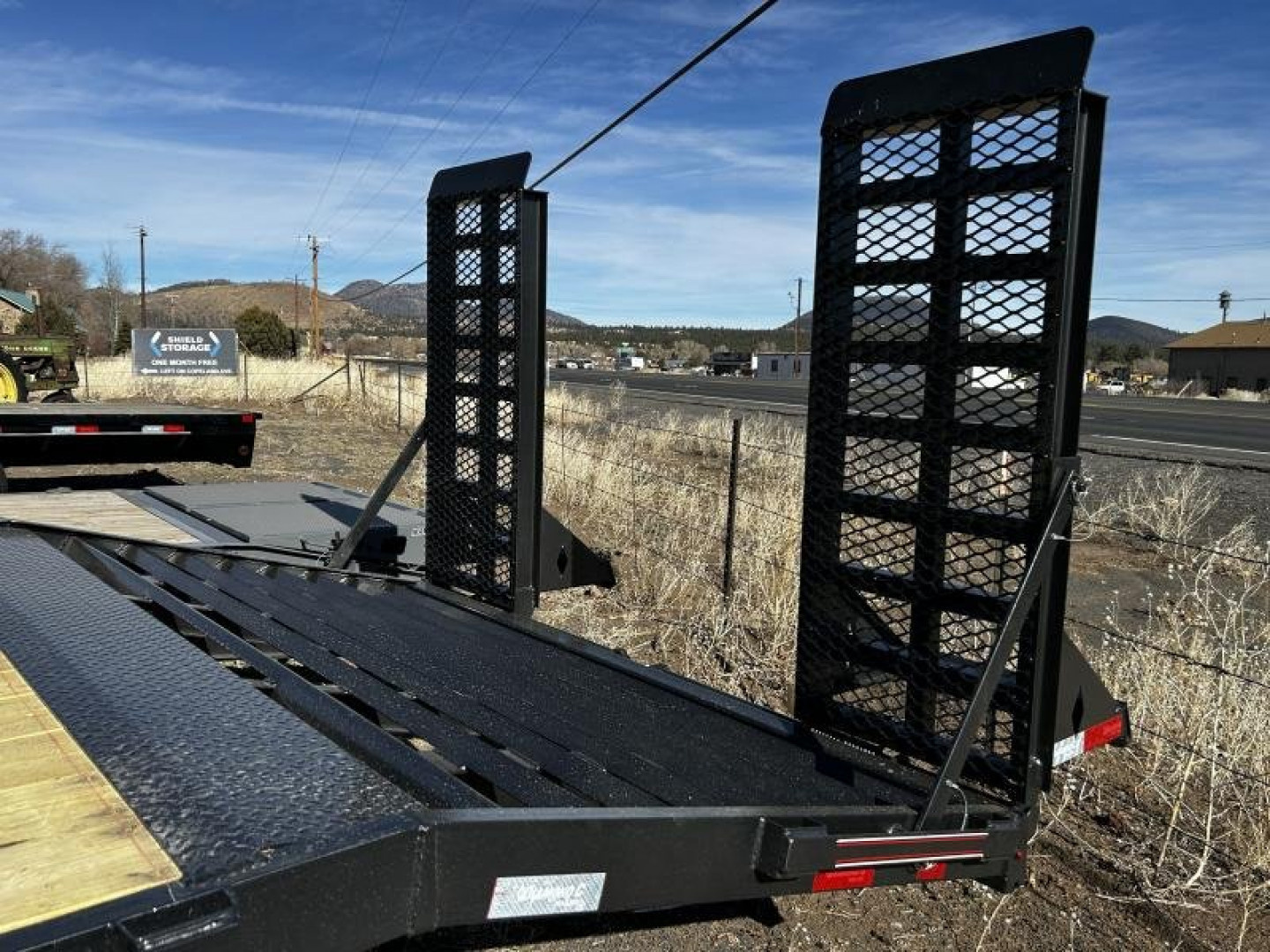 New 2025 Diamond C Tandem Axle Deckover/14,900 GVWR/102"x24'