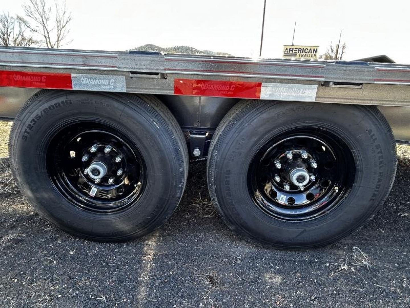 New 2025 Diamond C Tandem Axle Deckover/14,900 GVWR/102"x24'