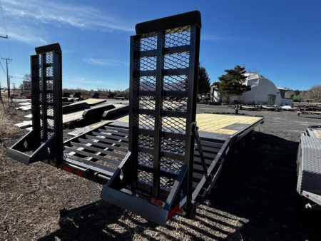 New 2025 Diamond C Tandem Axle Deckover/14,900 GVWR/102"x24'