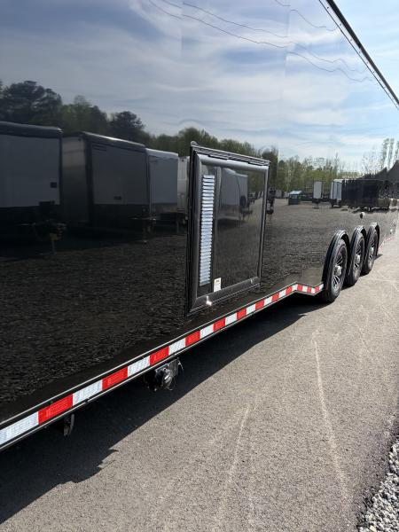 Used 2026 Haulmark 34 EDGE Bathroom Race Trailer, Dual A/C, Airline Track, Winch, 18K GVWR, 54" ALX Slide Out Step, Awning, Air Prep, Landing Light PKG, Hyd Tongue Jack