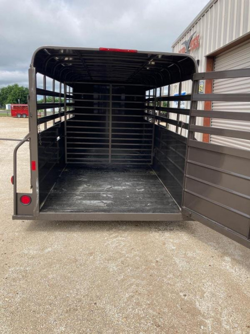 New RENTAL 2021 W-W Trailer AA6x16 Livestock Trailer