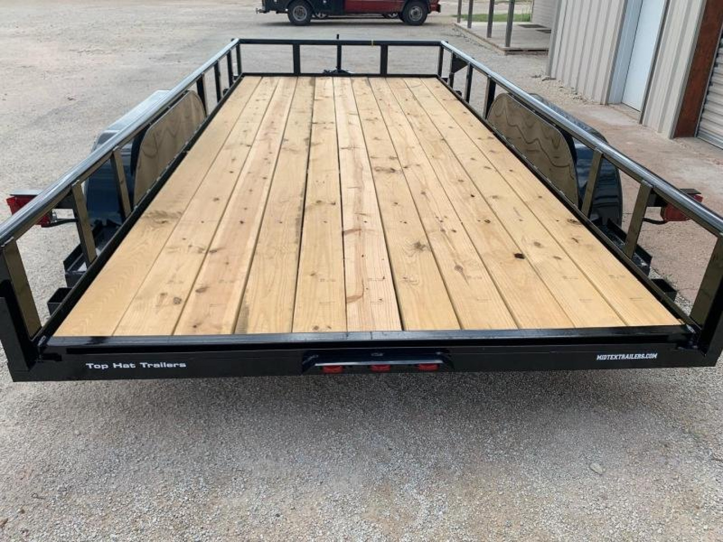 New RENTAL 2021 Top Hat Trailers 83 X 16
