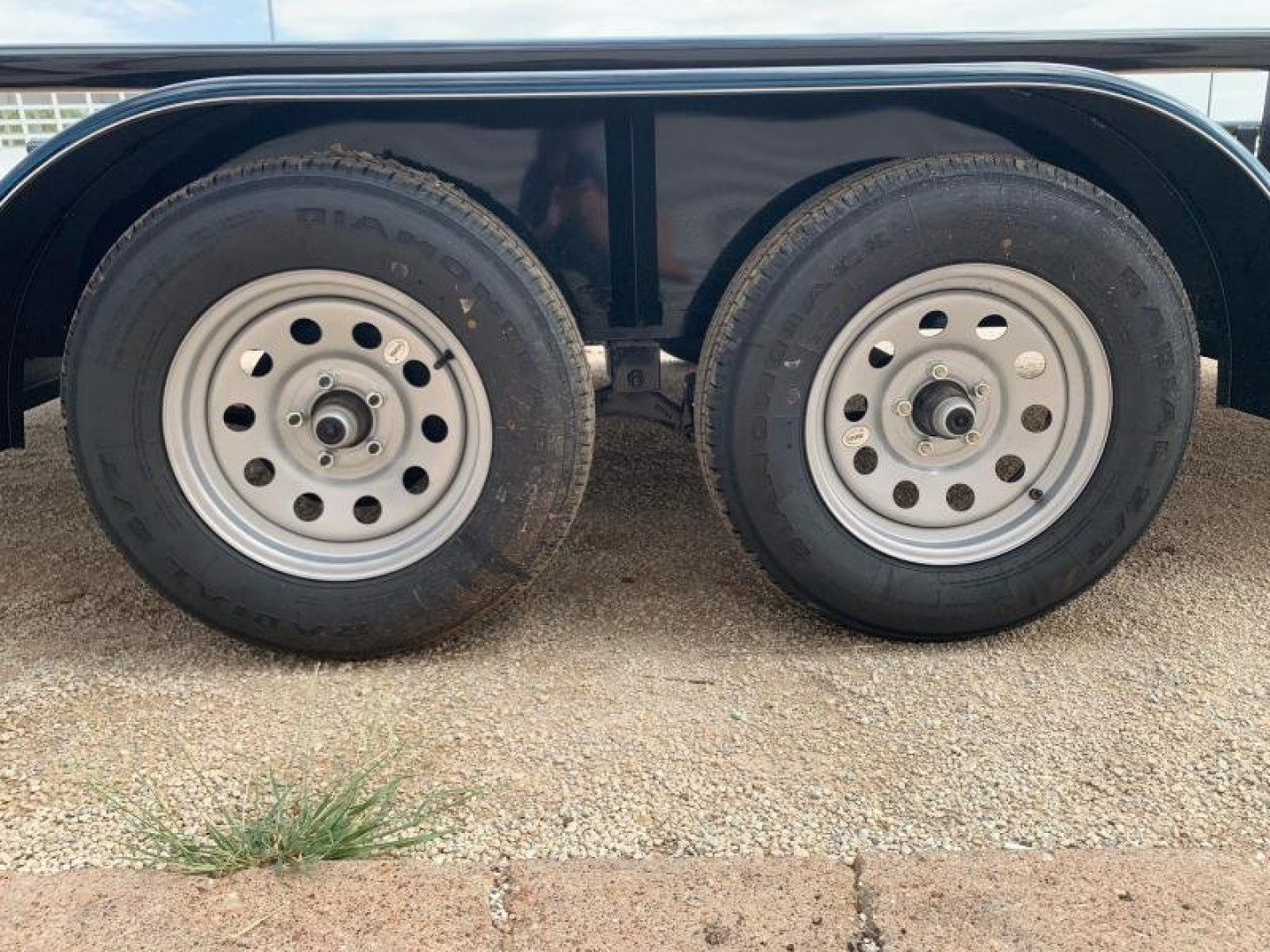 New RENTAL 2021 Top Hat Trailers 83 X 16