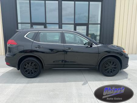 Used 2017 Nissan Rogue S SUV