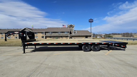 New 2025 H&H Trailers 102x25+5 Low Profile Dovetail Super Deluxe Ramps Gooseneck Deckover Trailer