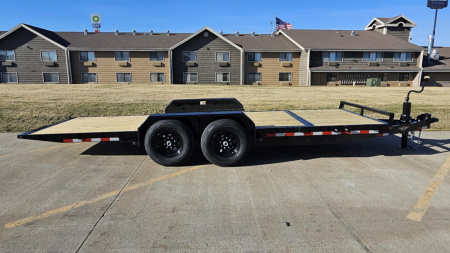 New 2025 H&H Trailers 82X16+4 gravity tilt Equipment Trailer