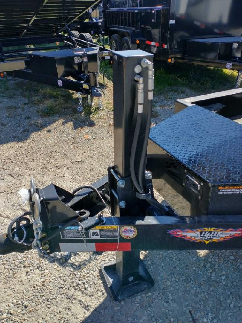 New 2023 H&H Trailers Deck over hydraulic  Deckover Trailer